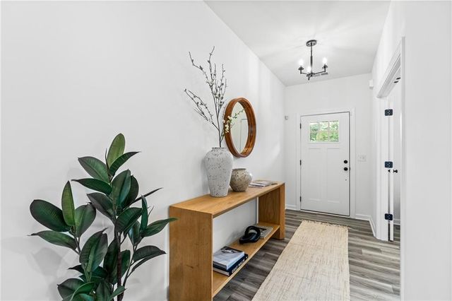 3281 Pepperpike Court, Loganville, GA 30052