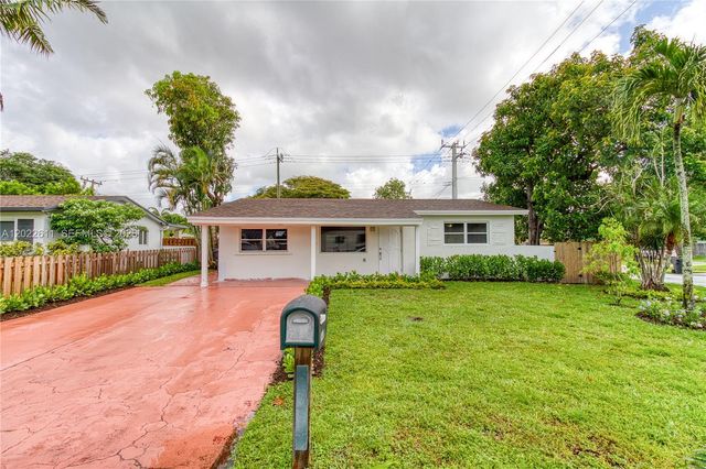 7401 Raleigh St, Hollywood, FL 33024