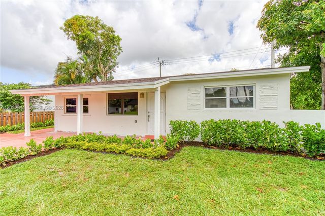 7401 Raleigh St, Hollywood, FL 33024