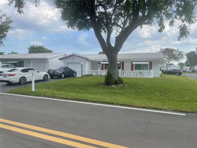 8552 N Campanelli Blvd, Plantation, FL 33322