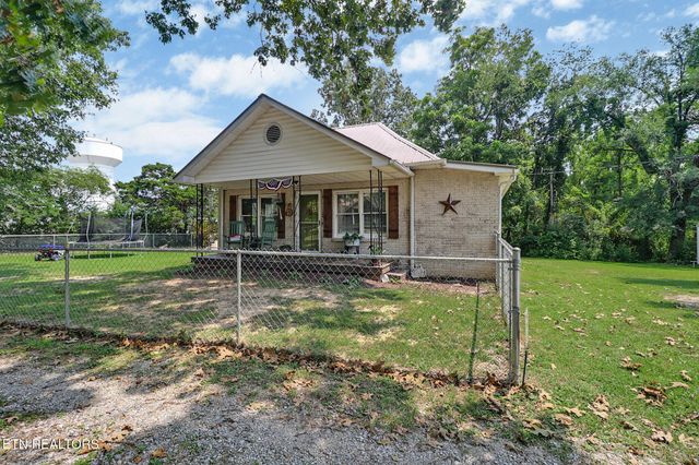 226 Rugby Ave, Jamestown, TN 38556