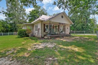 226 Rugby Ave, Jamestown, TN 38556