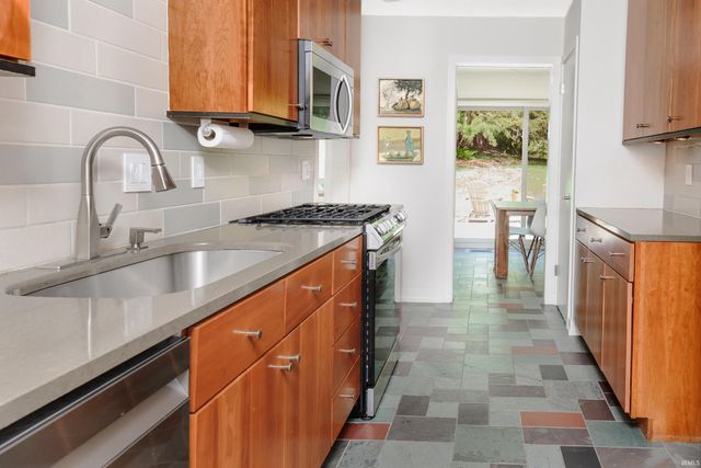325 E Clover Lane, Bloomington, IN 47408