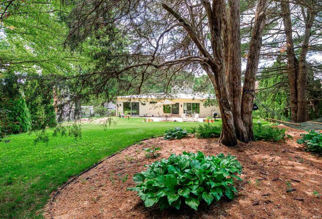 325 E Clover Lane, Bloomington, IN 47408