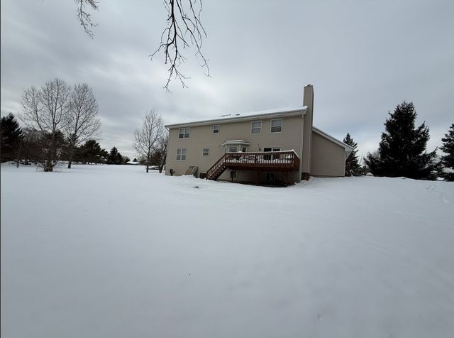 1903 Lands Court, Crystal Lake, IL 60012