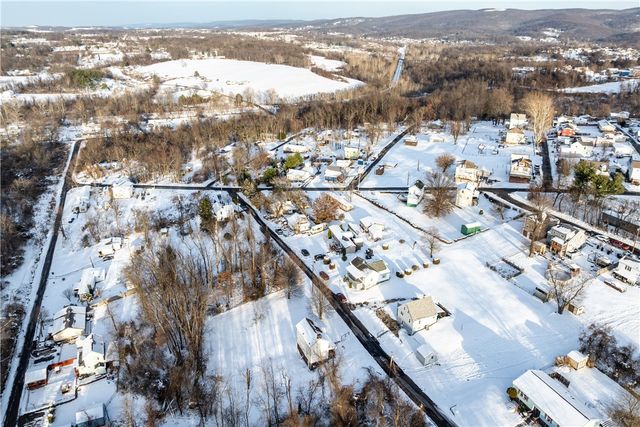 173 Wilbur Ave, Uniontown, PA 15401