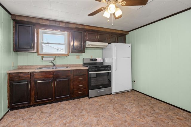 173 Wilbur Ave, Uniontown, PA 15401