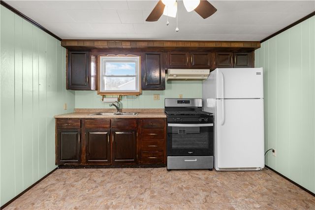 173 Wilbur Ave, Uniontown, PA 15401