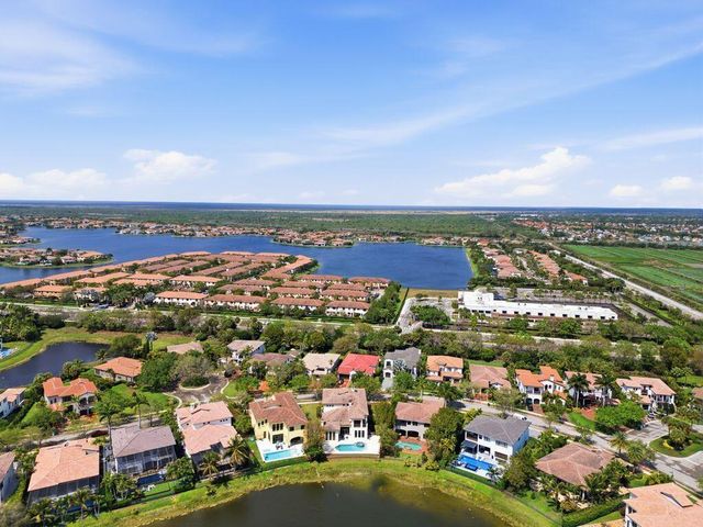 9460 Eden Manor, Parkland, FL 33076
