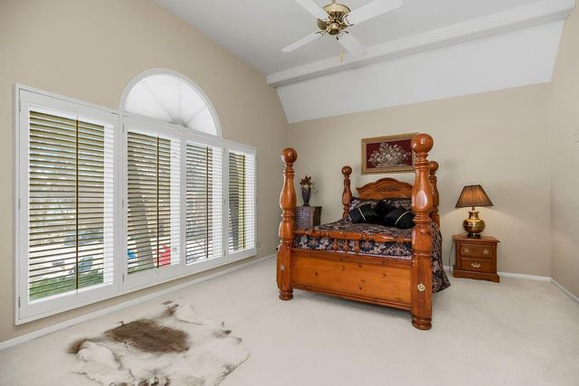 4501 NW Baltimore Court, Kansas City, MO 64116