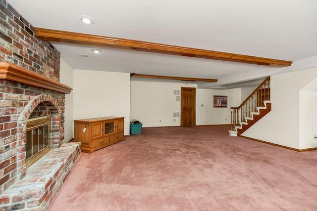 4501 NW Baltimore Court, Kansas City, MO 64116