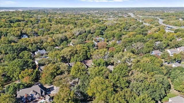 4501 NW Baltimore Court, Kansas City, MO 64116