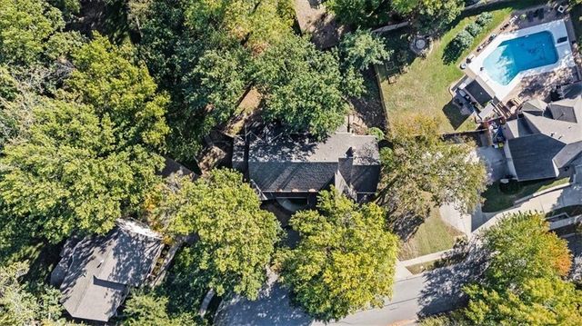 4501 NW Baltimore Court, Kansas City, MO 64116