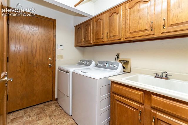 2756 Fawn Grove Court, Colorado Springs, CO 80906