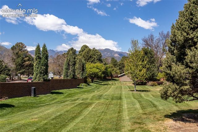 2756 Fawn Grove Court, Colorado Springs, CO 80906