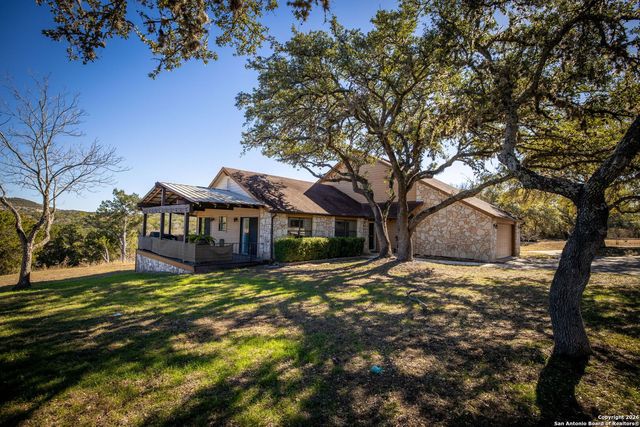 115 Sprecken Isle, Canyon Lake, TX 78133