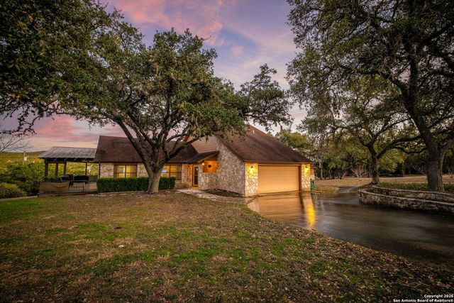 115 Sprecken Isle, Canyon Lake, TX 78133
