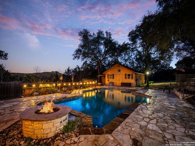 115 Sprecken Isle, Canyon Lake, TX 78133