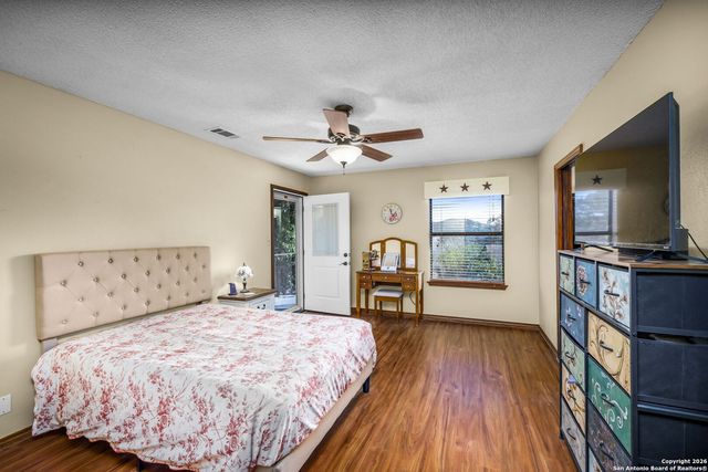 115 Sprecken Isle, Canyon Lake, TX 78133