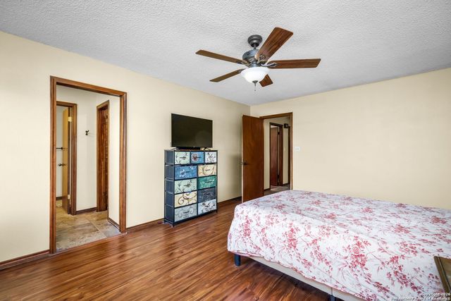 115 Sprecken Isle, Canyon Lake, TX 78133