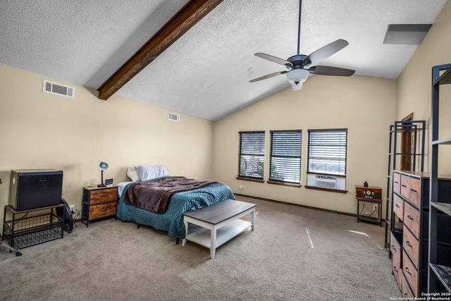 115 Sprecken Isle, Canyon Lake, TX 78133