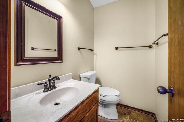 115 Sprecken Isle, Canyon Lake, TX 78133