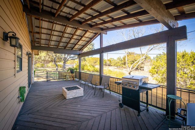 115 Sprecken Isle, Canyon Lake, TX 78133