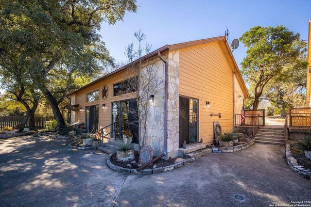 115 Sprecken Isle, Canyon Lake, TX 78133