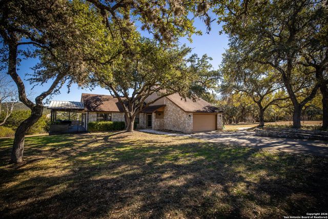 115 Sprecken Isle, Canyon Lake, TX 78133