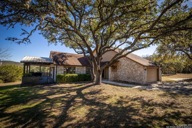 115 Sprecken Isle, Canyon Lake, TX 78133