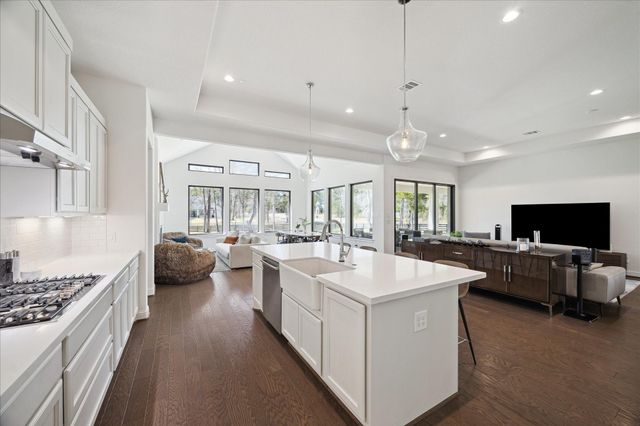 19812 Whispering Creek Trail, Magnolia, TX 77355