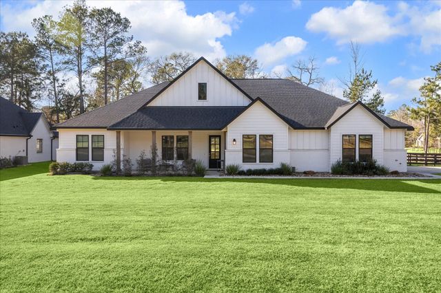 19812 Whispering Creek Trail, Magnolia, TX 77355