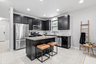 1808 Pecan Island DR, Leander, TX 78641