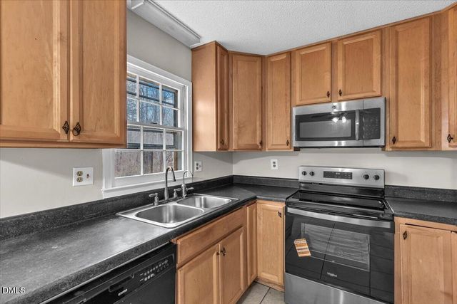 512 Smokeridge Lane, Raleigh, NC 27615