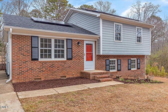 512 Smokeridge Lane, Raleigh, NC 27615