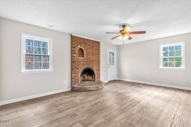 512 Smokeridge Lane, Raleigh, NC 27615