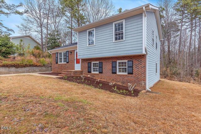 512 Smokeridge Lane, Raleigh, NC 27615