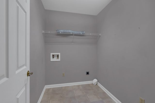 442 Golf Shores Dr, Winchester, TN 37398