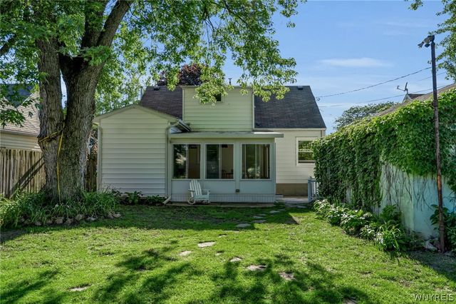 873 Parkhurst Boulevard, Tonawanda, NY 14150