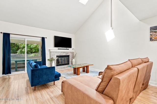 1800 Eastwood Road Apt 118, Wilmington, NC 28403