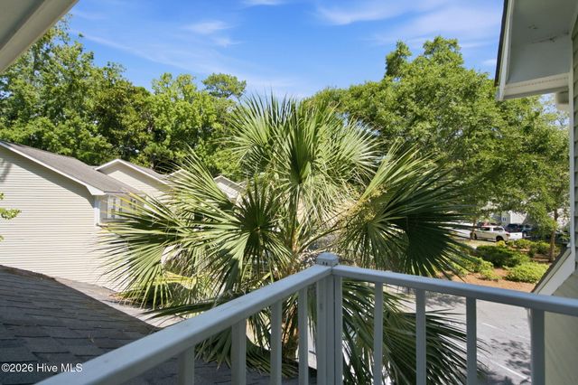 1800 Eastwood Road Apt 118, Wilmington, NC 28403