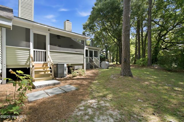 1800 Eastwood Road Apt 118, Wilmington, NC 28403