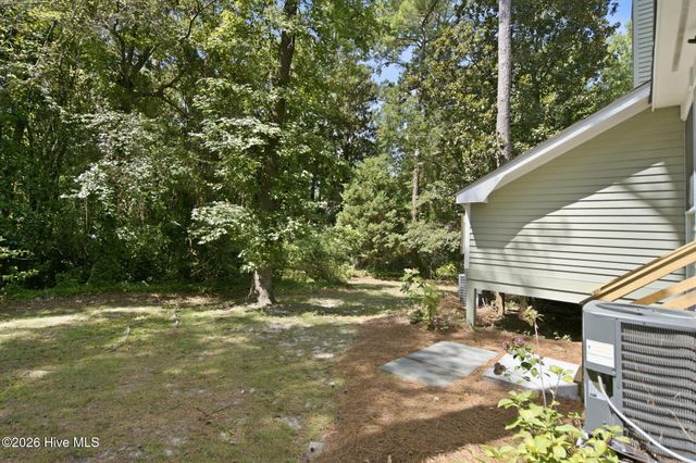 1800 Eastwood Road Apt 118, Wilmington, NC 28403