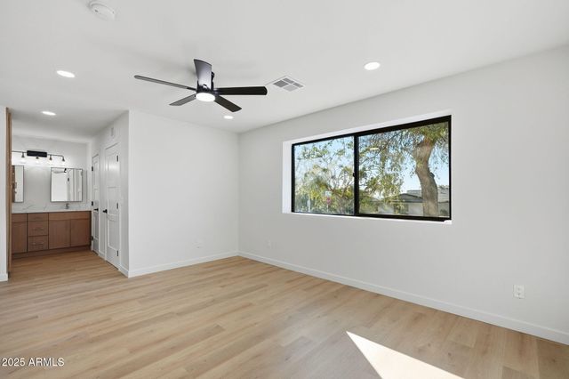 2416 E PIESTEWA PEAK Drive, Phoenix, AZ 85016