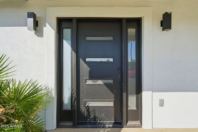 2416 E PIESTEWA PEAK Drive, Phoenix, AZ 85016