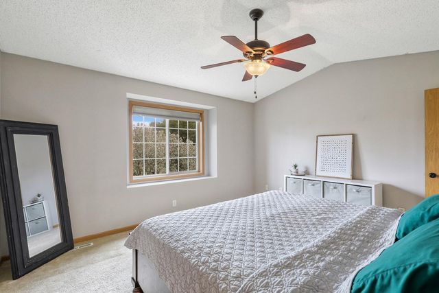 5925 86th Lane N, Brooklyn Park, MN 55443