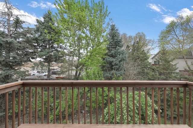 5925 86th Lane N, Brooklyn Park, MN 55443