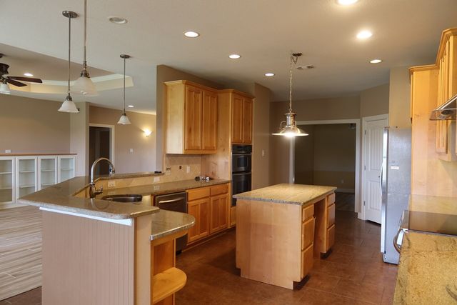 178 Spring Creek Cir, Bandera, TX 78003