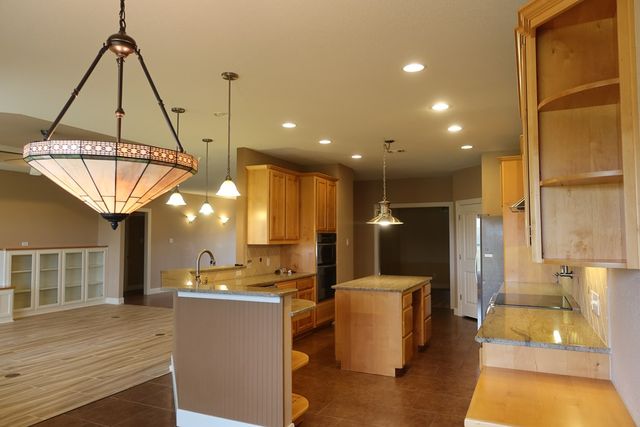 178 Spring Creek Cir, Bandera, TX 78003