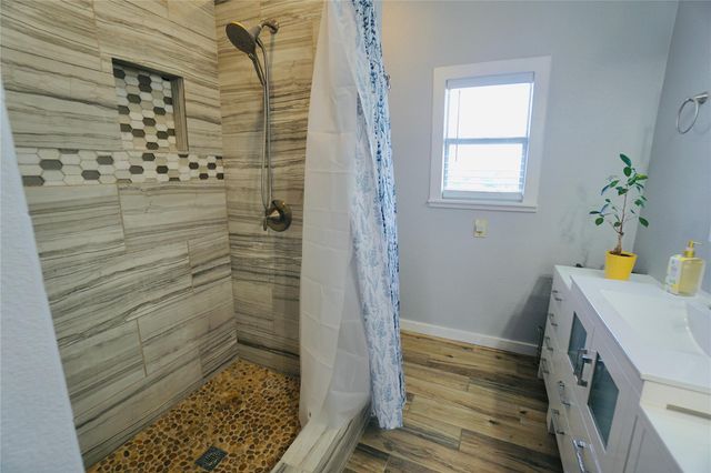 311 Harmon Hills CV, Dripping Springs, TX 78620